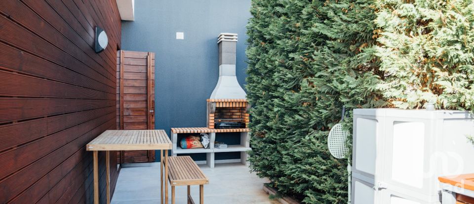 Moradia T4 em São Martinho de 300 m²