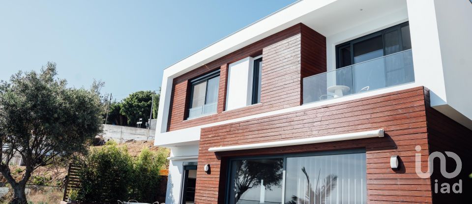 Moradia T4 em São Martinho de 300 m²