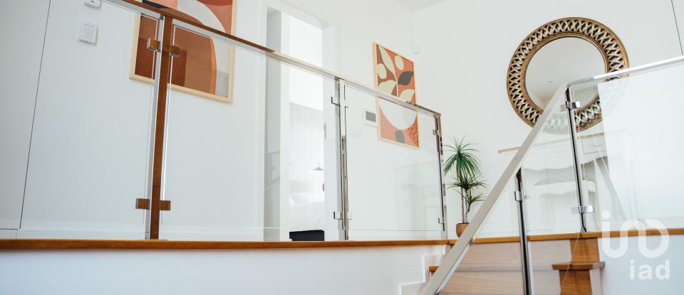 Moradia T4 em São Martinho de 300 m²