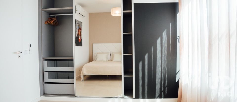 Moradia T4 em São Martinho de 300 m²