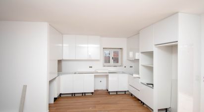 Appartement en maison T4 à Arrifana de 167 m²