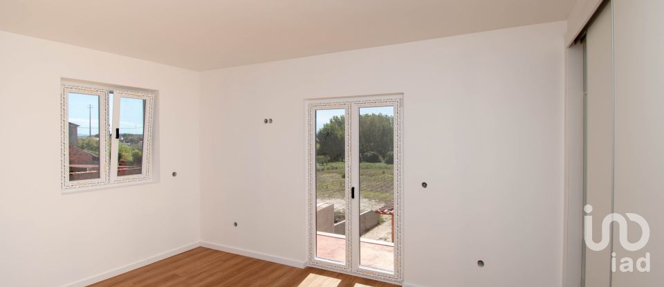 Andar de moradia  T4 em Arrifana de 167 m²