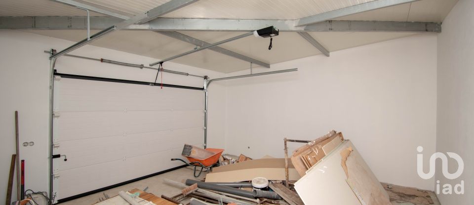 Andar de moradia  T4 em Arrifana de 167 m²