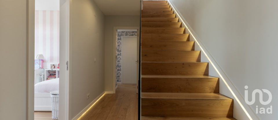 Duplex T4 à Estrela de 266 m²