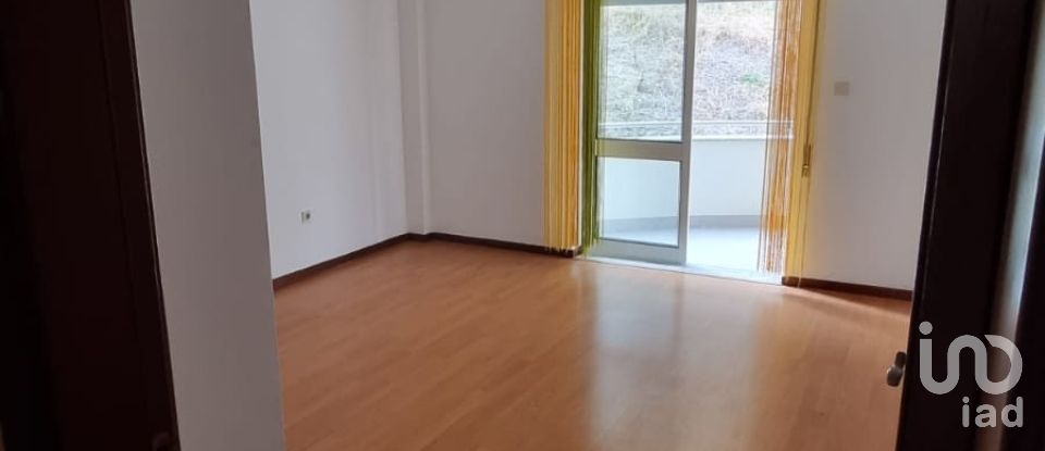 Apartamento T3 em Lamego (Almacave e Sé) de 197 m²