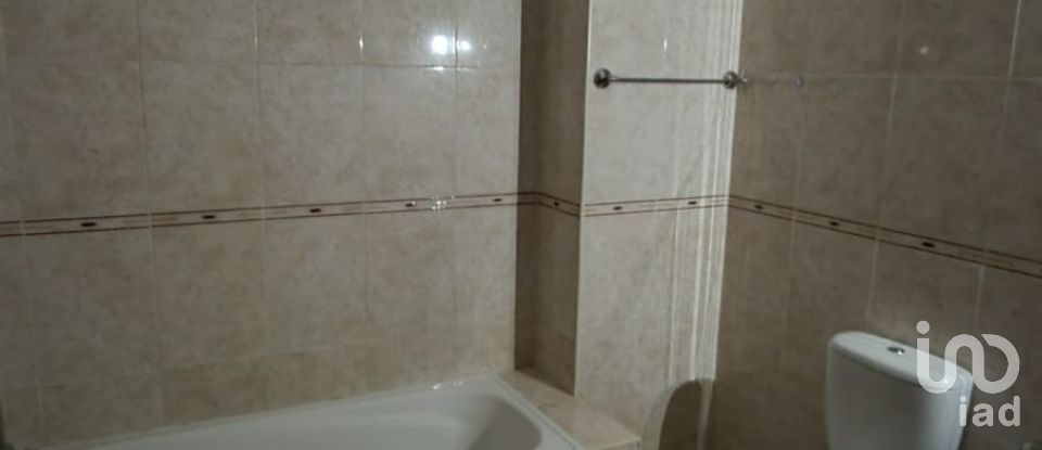 Apartamento T3 em Lamego (Almacave e Sé) de 197 m²