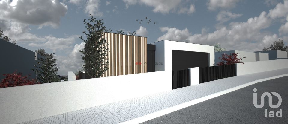 Terreno urbano em Joane de 391 m²