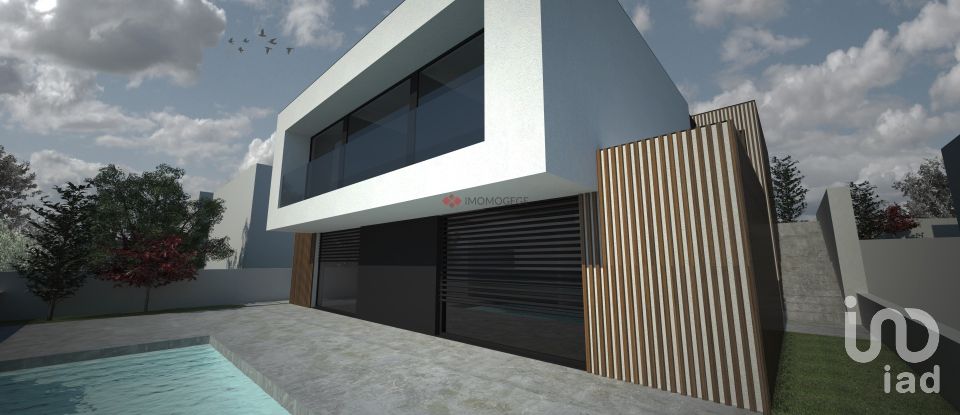 Terreno urbano em Joane de 391 m²