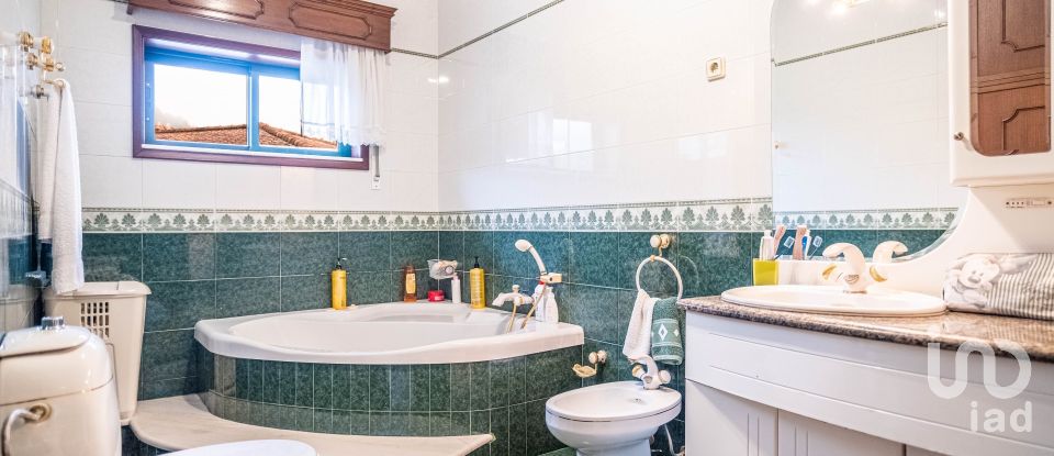 House T3 in Abação E Gémeos of 221 m²