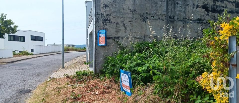 Terrain à bâtir à Selho (são jorge) de 175 m²