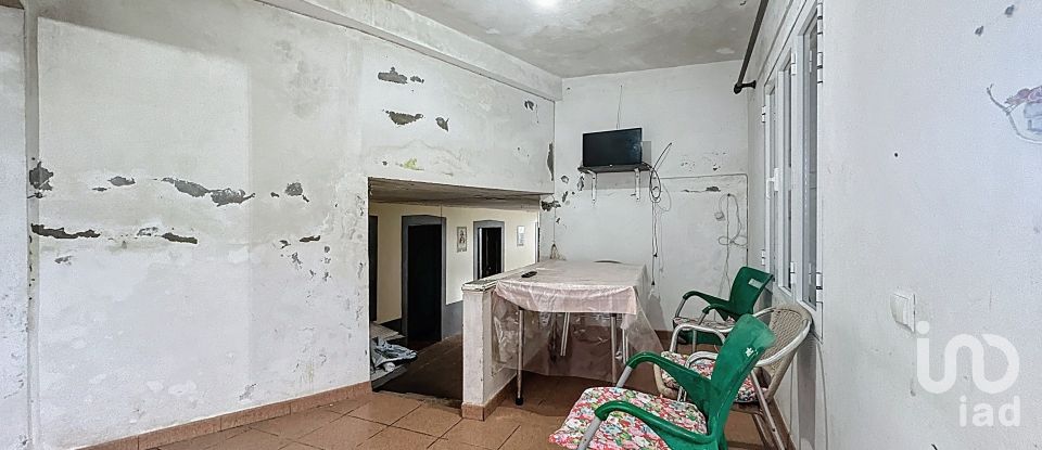 Maison T2 à Porto da Cruz de 128 m²