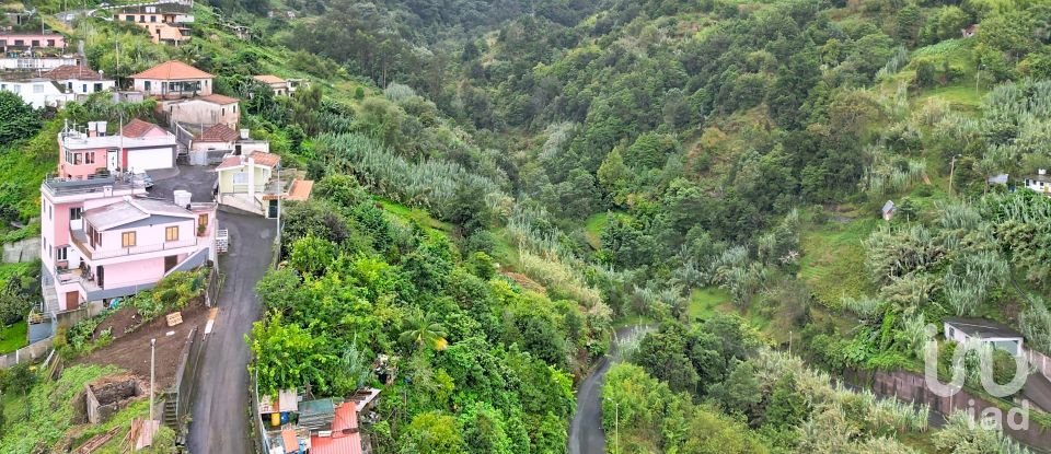 Maison T2 à Porto da Cruz de 128 m²