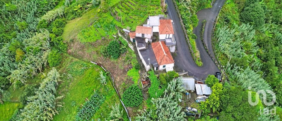 Maison T2 à Porto da Cruz de 128 m²