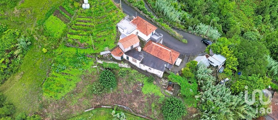 Maison T2 à Porto da Cruz de 128 m²