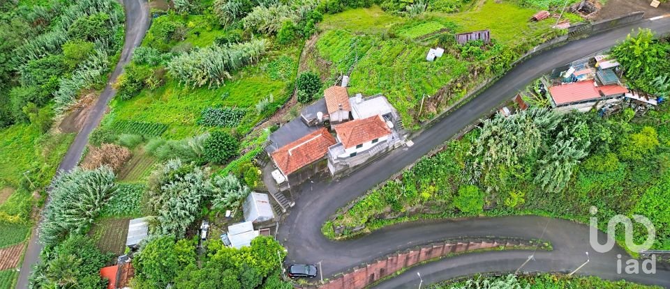 Maison T2 à Porto da Cruz de 128 m²