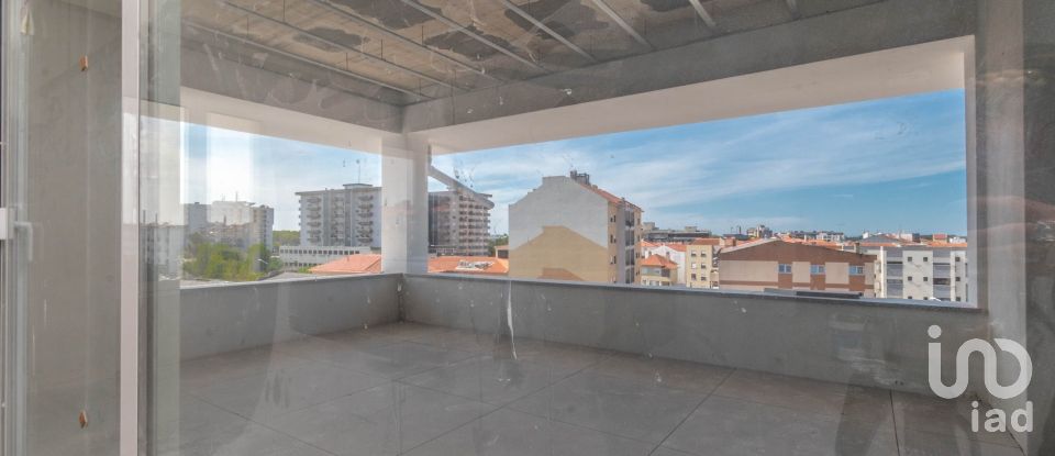 Duplex T3 à Marinha Grande de 151 m²