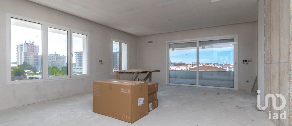 Duplex T3 à Marinha Grande de 151 m²