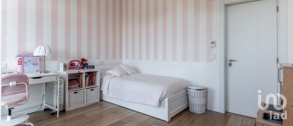 Appartement T4 à Estrela de 266 m²