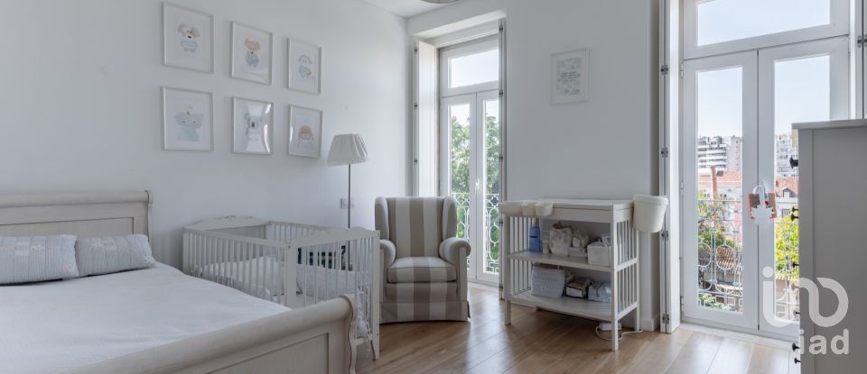 Appartement T4 à Estrela de 266 m²