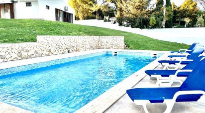 Maison T4 à Albufeira e Olhos de Água de 1 404 m²