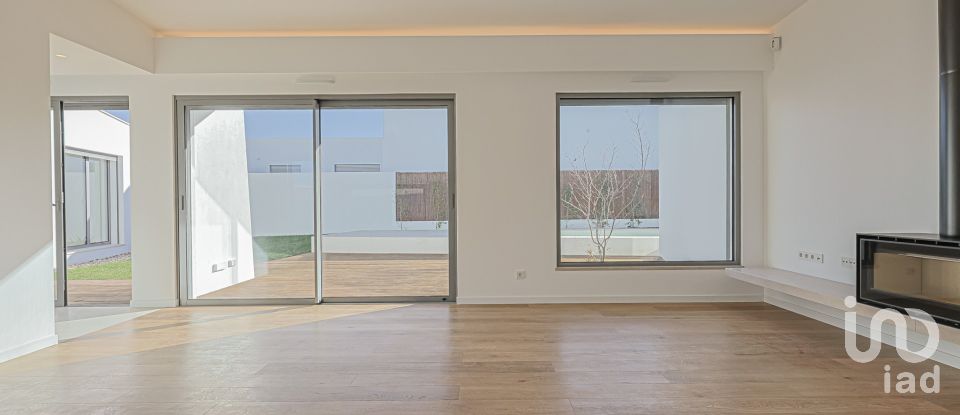 Moradia T4 em Caparica e Trafaria de 180 m²