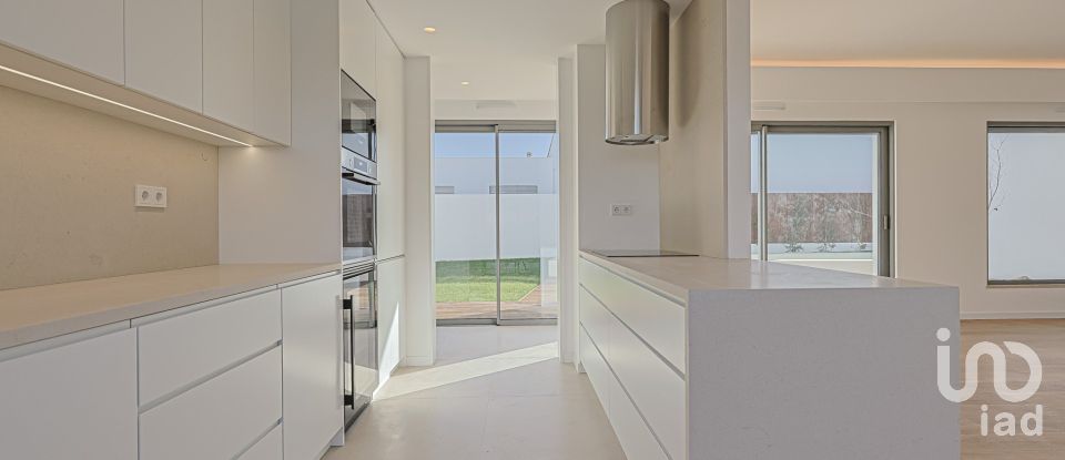 Moradia T4 em Caparica e Trafaria de 180 m²