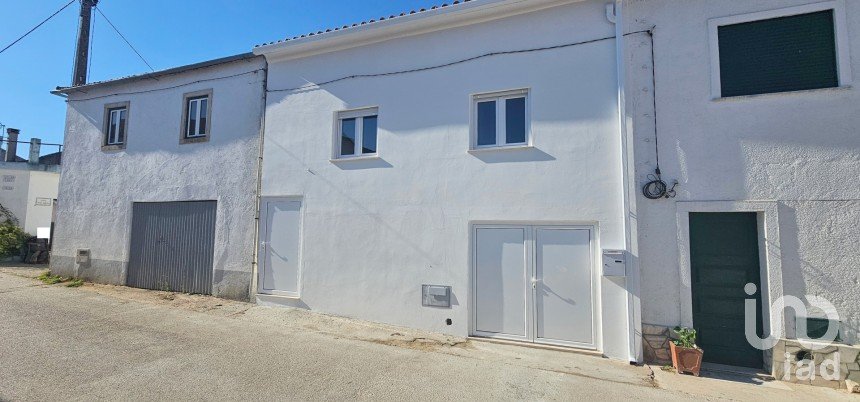 Maison de village T4 à São Miguel, Santa Eufémia e Rabaçal de 225 m²