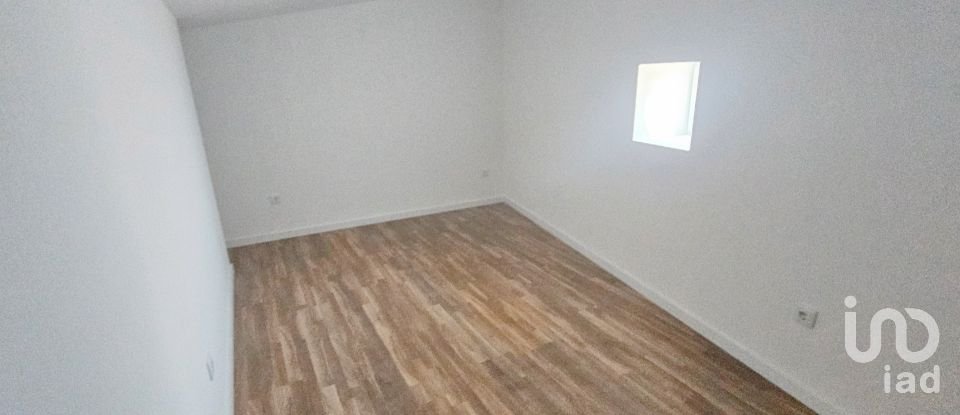 Maison de village T4 à São Miguel, Santa Eufémia e Rabaçal de 225 m²