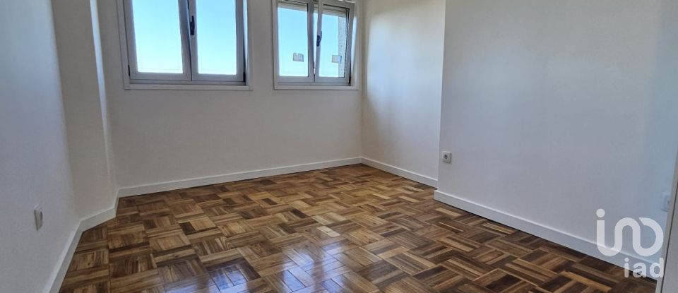 Apartment T4 in Cedofeita, Santo Ildefonso, Sé, Miragaia, São Nicolau e Vitória of 150 m²