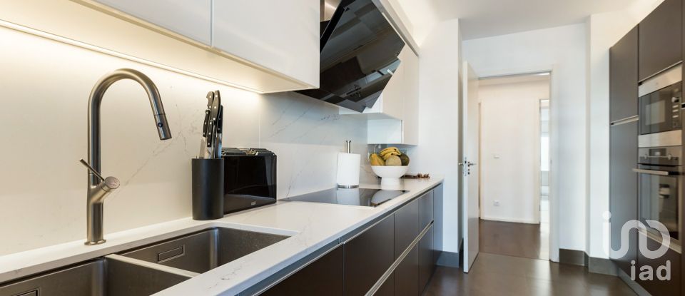 Apartamento T4 em Alvalade de 158 m²