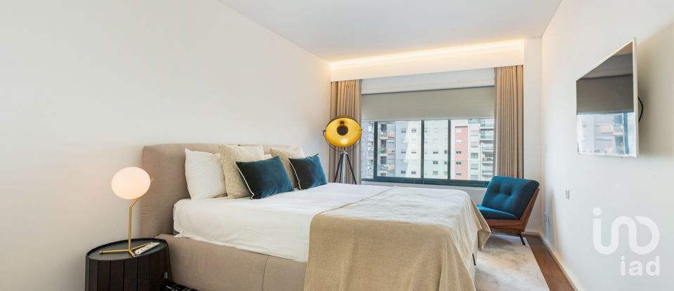 Apartamento T4 em Alvalade de 158 m²