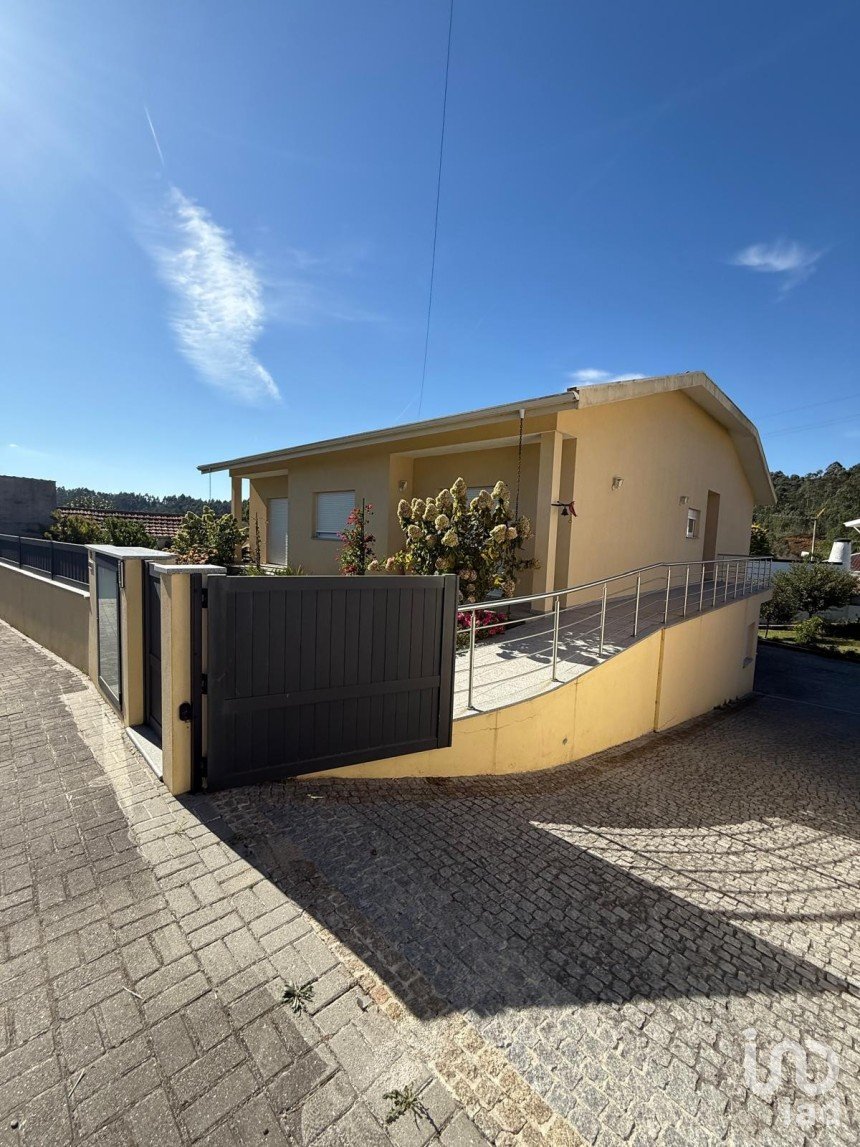 Moradia T3 em Canedo, Vale e Vila Maior de 168 m²