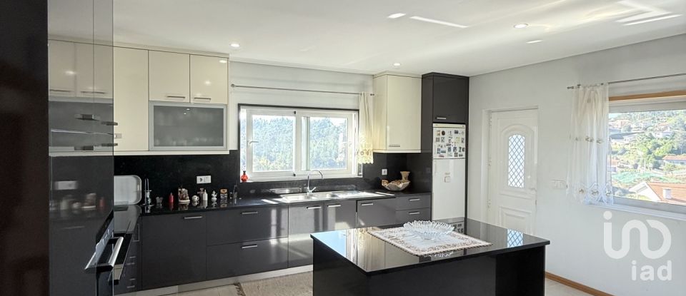 Moradia T3 em Canedo, Vale e Vila Maior de 168 m²