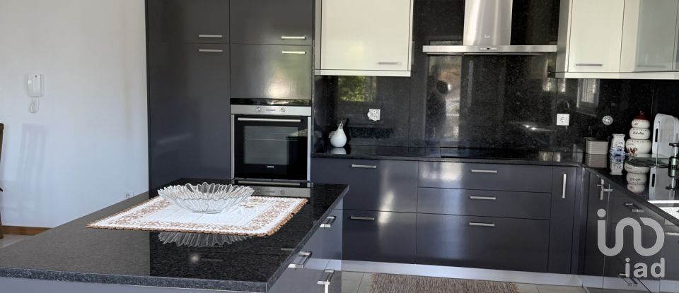 Moradia T3 em Canedo, Vale e Vila Maior de 168 m²