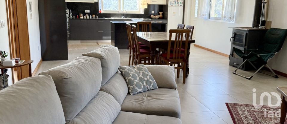 Moradia T3 em Canedo, Vale e Vila Maior de 168 m²