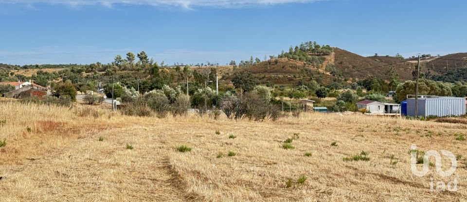 Moradia T3 em Mexilhoeira Grande de 178 m²