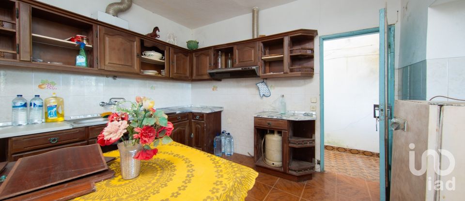 Moradia T3 em Lousã e Vilarinho de 279 m²