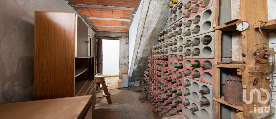 Moradia T3 em Lousã e Vilarinho de 279 m²