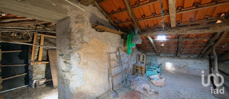 Moradia T3 em Lousã e Vilarinho de 279 m²