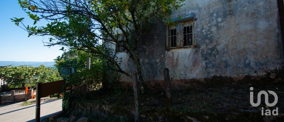 Moradia T3 em Lousã e Vilarinho de 279 m²