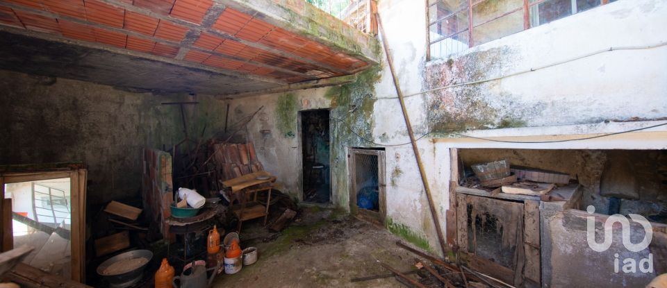 Moradia T3 em Lousã e Vilarinho de 279 m²