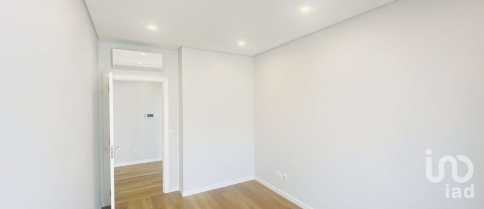 Maison T5 à Santo Isidoro de 232 m²