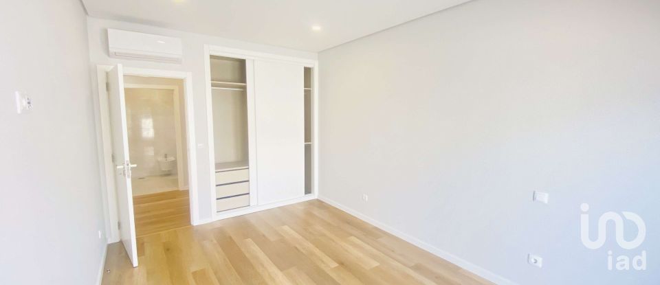 Maison T5 à Santo Isidoro de 232 m²