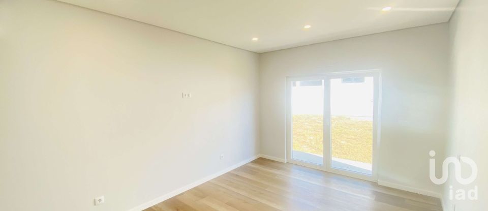 Maison T5 à Santo Isidoro de 232 m²