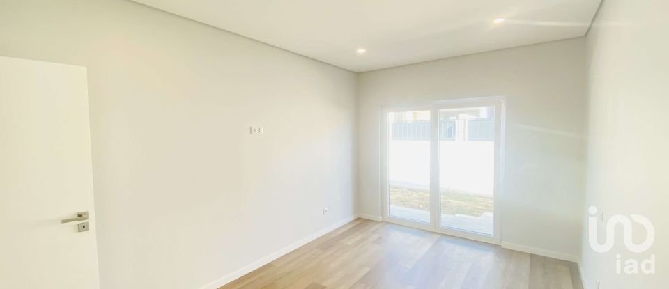 Maison T5 à Santo Isidoro de 232 m²