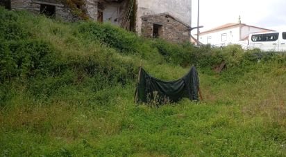 House T0 in Vila Nova de Foz Côa of 1,664 m²