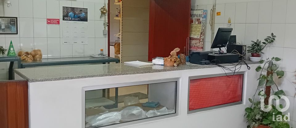 Moradia T4 em Lagoaça e Fornos de 136 m²