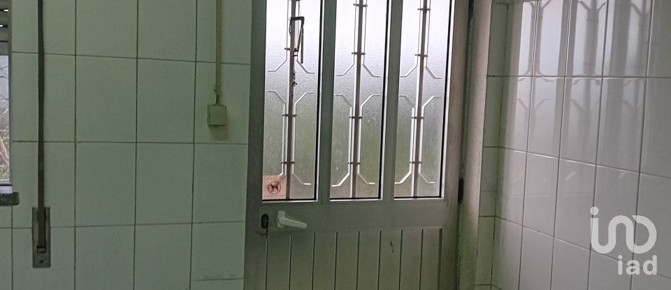 Moradia T4 em Lagoaça e Fornos de 136 m²