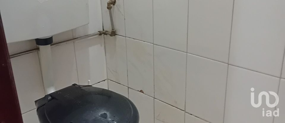 Moradia T4 em Lagoaça e Fornos de 136 m²