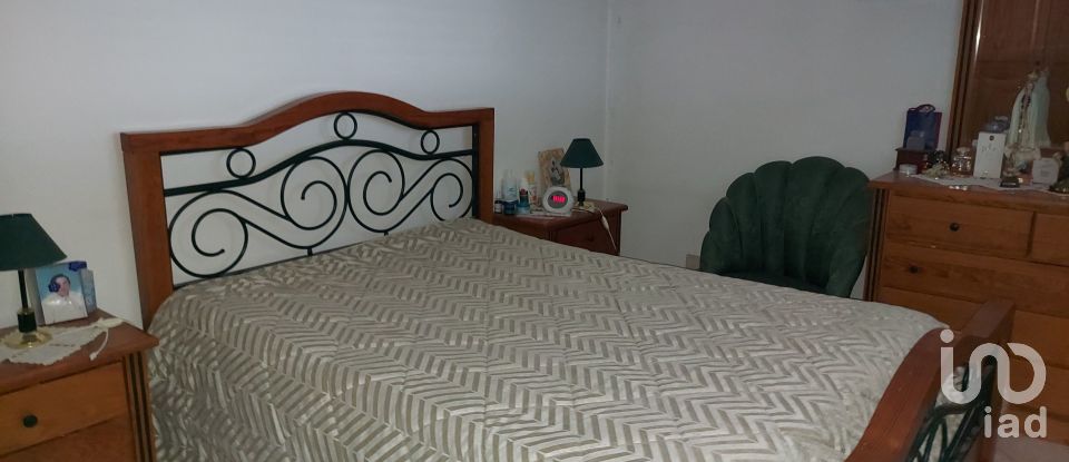 Moradia T4 em Lagoaça e Fornos de 136 m²